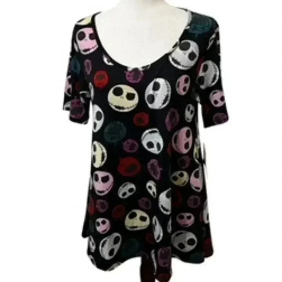 NEW Lularoe Perfect‎ T Disney Jack Skellington Short Sleeve Top Women’s Sz Small - Picture 1 of 12